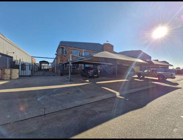 790M² FACTORY TO LET IN JET PARK
